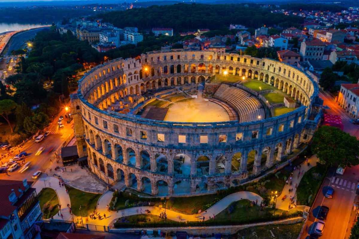 6 Apartment Pula